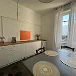 Paruzzi Eleganza Storica A 6 Minuti A Piedi Dal Di Apartment Dervio