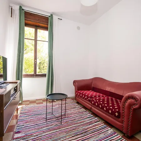 Paruzzi Eleganza Storica A 6 Minuti A Piedi Dal Di * Dervio