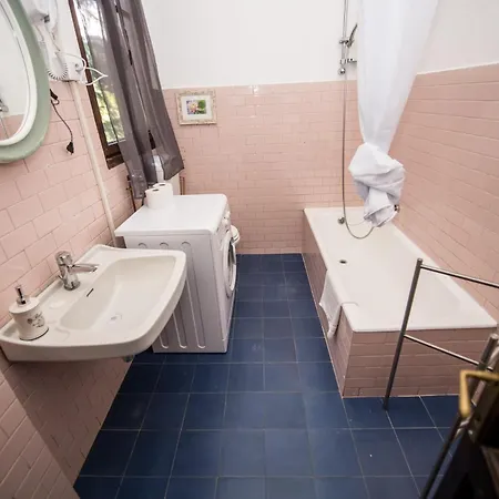 Appartement Paruzzi Eleganza Storica A 6 Minuti A Piedi Dal Di Dervio