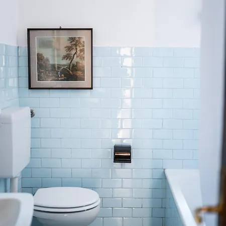 Paruzzi Eleganza Storica A 6 Minuti A Piedi Dal Di * Dervio