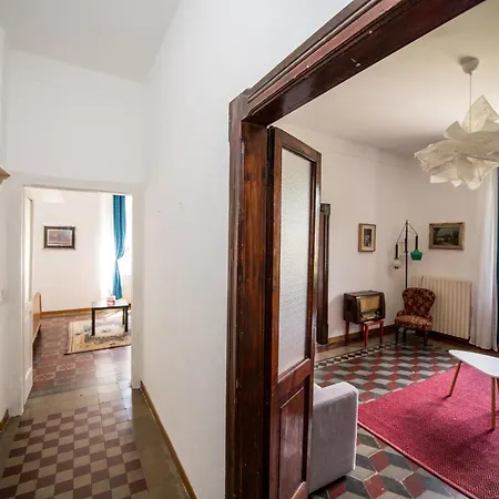 Paruzzi Eleganza Storica A 6 Minuti A Piedi Dal Di