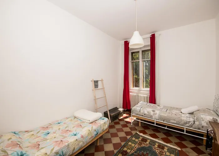 Paruzzi Eleganza Storica A 6 Minuti A Piedi Dal Di Apartamento