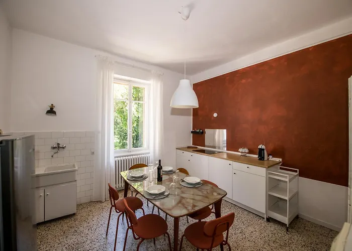 Paruzzi Eleganza Storica A 6 Minuti A Piedi Dal Di Apartamento Dervio