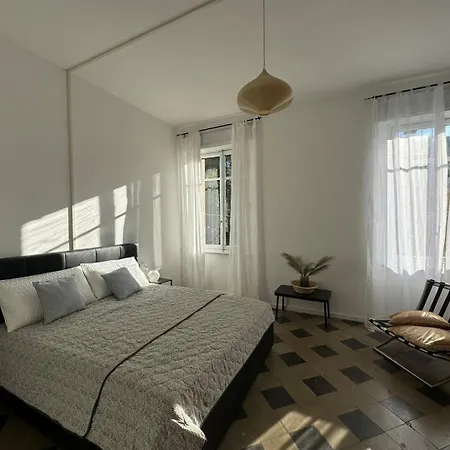 Apartament Paruzzi Eleganza Storica A 6 Minuti A Piedi Dal Di Dervio