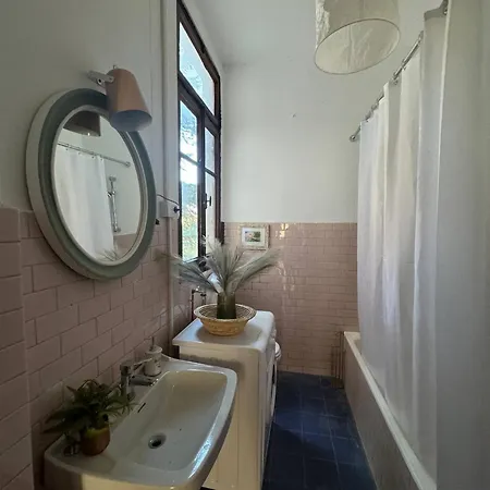 Apartment Paruzzi Eleganza Storica A 6 Minuti A Piedi Dal Di Dervio