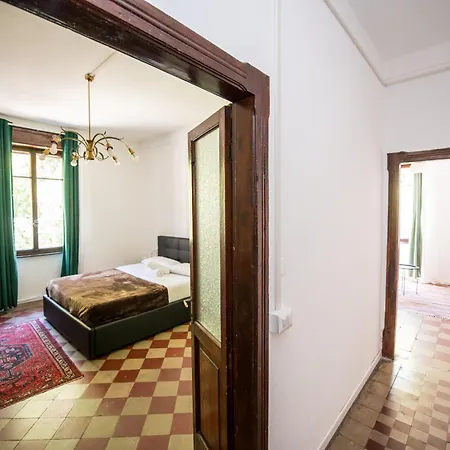 Paruzzi Eleganza Storica A 6 Minuti A Piedi Dal Di Apartament *