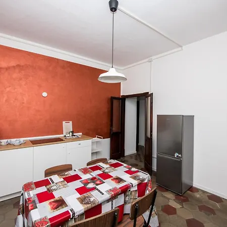 Apartament Paruzzi Eleganza Storica A 6 Minuti A Piedi Dal Di