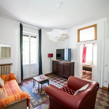 Paruzzi Eleganza Storica A 6 Minuti A Piedi Dal Di Dervio