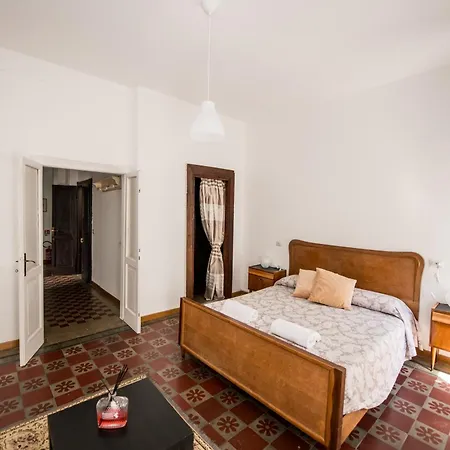 Paruzzi Eleganza Storica A 6 Minuti A Piedi Dal Di Dervio