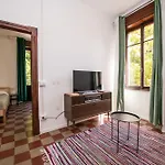 Paruzzi Eleganza Storica A 6 Minuti A Piedi Dal Di Apartman Dervio